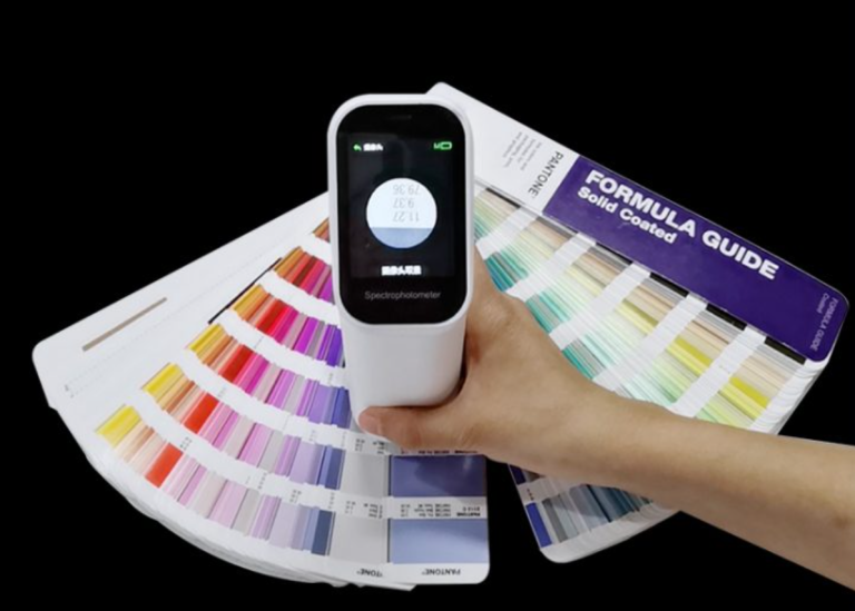 Méthodes de contrôle de la qualité des couleurs dans l’industrie cosmétique.