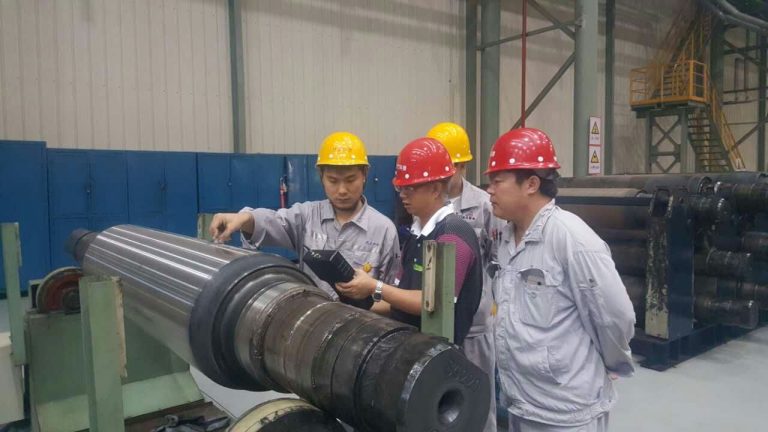 How to carry out flaw detection on steel pipe welds?