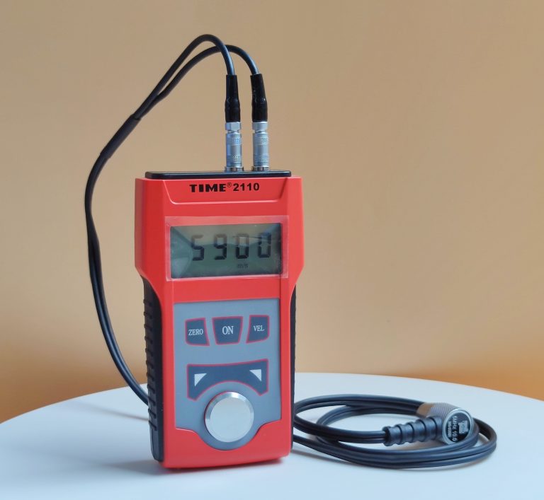 Working Principle of Ultrasonic Thickness Gauge.